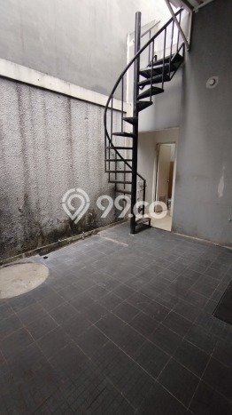 Rumah Elit LB 149m2 Siap Pakai Desain Elegan di Gading Serpong Pondok Hijau Golf, Tangerang Rumah Elit LB 149m2 Siap Pakai Desain Elegan di Gading Serpong Pondok Hijau Golf, Tangerang