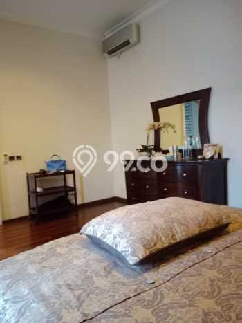 Jual Rumah Mewah Megah Dengan View Eksklusif di Gading Serpong, Tangerang Jual Rumah Mewah Megah Dengan View Eksklusif di Gading Serpong, Tangerang