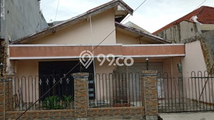 Jual Rumah Bagus Siap Huni LB 200m2 di Tambaksari, Surabaya Jual Rumah Bagus Siap Huni LB 200m2 di Tambaksari, Surabaya