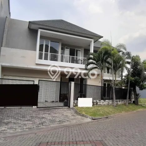 For Sale Rumah Mewah Exclusive di Sambikerep, Surabaya For Sale Rumah Mewah Exclusive di Sambikerep, Surabaya