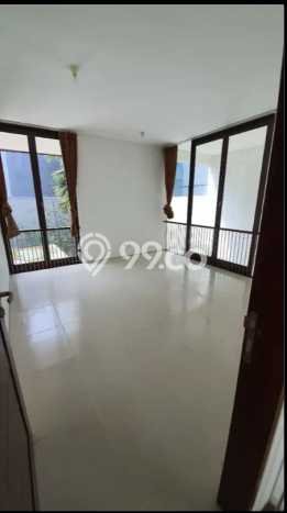 Jual Rumah Mewah Elegan Dengan View Cantik di Citraland, Surabaya Jual Rumah Mewah Elegan Dengan View Cantik di Citraland, Surabaya