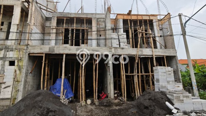 Unit Ruko Dijual di Rungkut Surabaya Luas Tanah 90m2, Luas Bangunan 240m2 Unit Ruko Dijual di Rungkut Surabaya Luas Tanah 90m2, Luas Bangunan 240m2