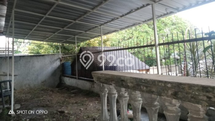 Rumah Mewah Dijual LT 240m2 di Dukuh Pakis, Surabaya Rumah Mewah Dijual LT 240m2 di Dukuh Pakis, Surabaya