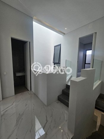 Rumah 3 KT 3 KM View Laut di Mulyorejo, Surabaya Rumah 3 KT 3 KM View Laut di Mulyorejo, Surabaya