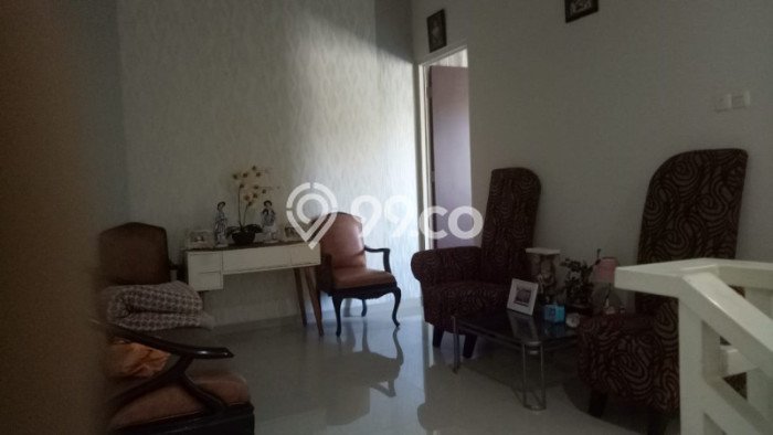 Jual Rumah Bagus Siap Huni LB 150m2 di Mulyorejo, Surabaya Jual Rumah Bagus Siap Huni LB 150m2 di Mulyorejo, Surabaya