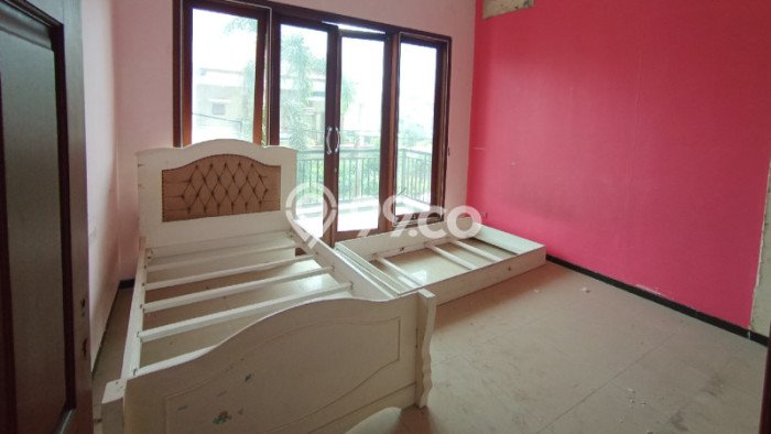 Hunian Mewah Siap Huni LT 180m2 di Sukolilo, Surabaya Hunian Mewah Siap Huni LT 180m2 di Sukolilo, Surabaya