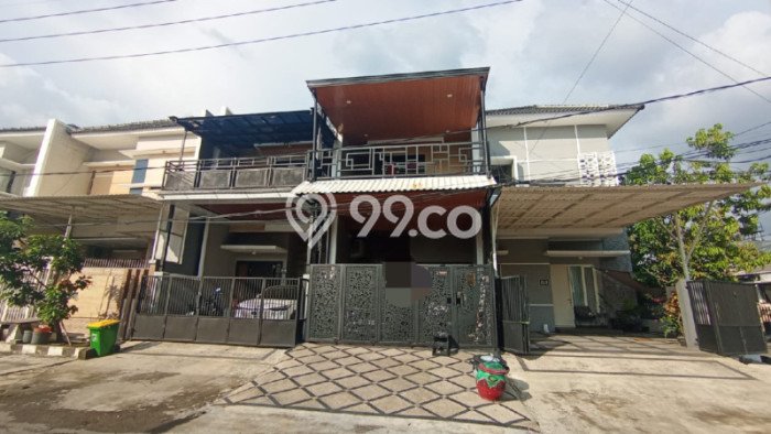 For Sale Rumah 3 Kamar Lokasi Ideal Bagus dan Strategis di Tenggilis Mejoyo For Sale Rumah 3 Kamar Lokasi Ideal Bagus dan Strategis di Tenggilis Mejoyo