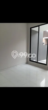 Rumah Eksklusif Dijual LT 104m2 di Mulyorejo, Surabaya Rumah Eksklusif Dijual LT 104m2 di Mulyorejo, Surabaya