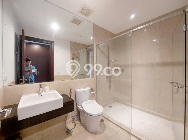 Apartemen Kawasan Kebayoran Lama, 2 KT, Luas 145m2m², Lokasi Utama Apartemen Kawasan Kebayoran Lama, 2 KT, Luas 145m2m², Lokasi Utama