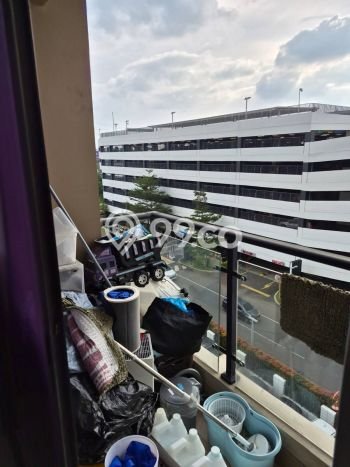 Unit Apartemen Dijual di BSD, Tangerang Selatan, dengan 3 Bedroom, 1 Bathroom Unit Apartemen Dijual di BSD, Tangerang Selatan, dengan 3 Bedroom, 1 Bathroom