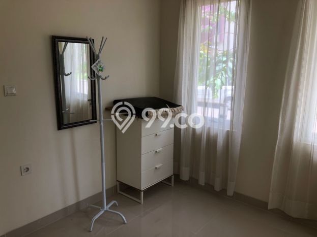 Dijual Rumah Hoek 2 Lt cluster Thomson Gading Serpong Tangerang Dijual Rumah Hoek 2 Lt cluster Thomson Gading Serpong Tangerang