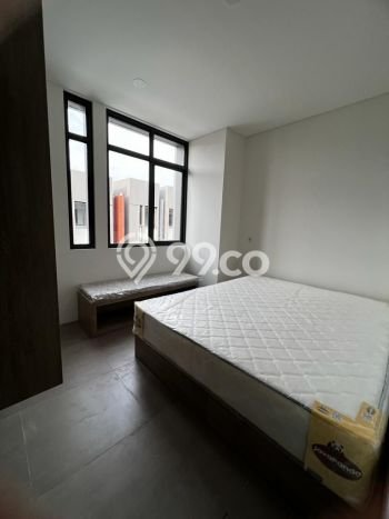 Rumah Modern 2 KT di BSD Tangerang Full Furnished Rumah Modern 2 KT di BSD Tangerang Full Furnished