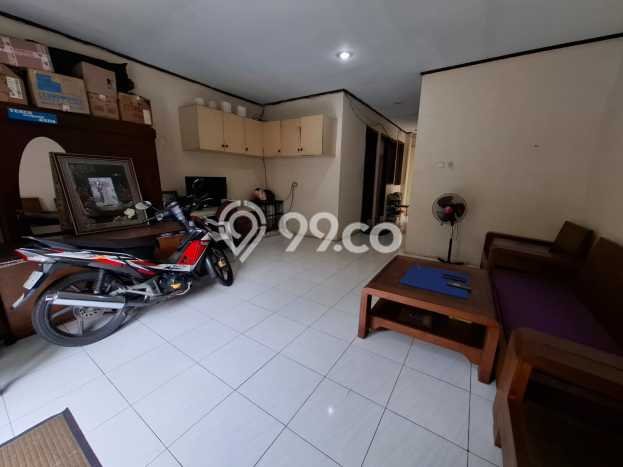 Hunian Mewah LB 300m2 Siap Huni Desain Elegan di Bintaro, Jakarta Selatan Hunian Mewah LB 300m2 Siap Huni Desain Elegan di Bintaro, Jakarta Selatan