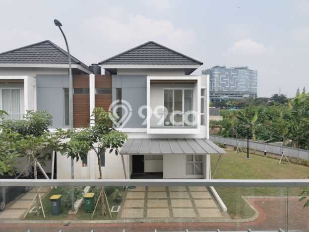 Dijual Rumah Premium dengan Fasilitas Sekitar Lengkap di Tangerang, Tangerang Dijual Rumah Premium dengan Fasilitas Sekitar Lengkap di Tangerang, Tangerang