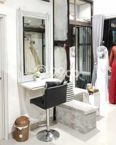 Ruko Dijual Lokasi Emas di Karawaci Luas 72m2 Ruko Dijual Lokasi Emas di Karawaci Luas 72m2