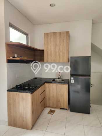 PRIME AREA! Rumah kawasan Gading Serpong, 2 KM, Lingkungan Elite, LT 70m² Bangunan 77m² PRIME AREA! Rumah kawasan Gading Serpong, 2 KM, Lingkungan Elite, LT 70m² Bangunan 77m²
