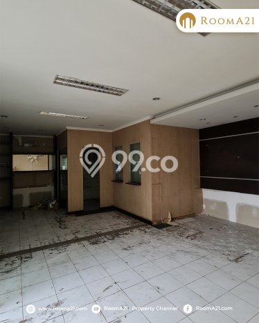 Ruko Usaha Dijual di Kebayoran Lama Jakarta Selatan LT 248m2 & LB 525m2 Ruko Usaha Dijual di Kebayoran Lama Jakarta Selatan LT 248m2 & LB 525m2