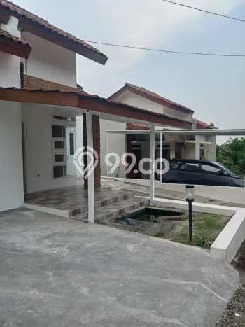 For Sale Rumah 2 Kamar Lokasi Ideal Bagus dan Strategis di Sawangan For Sale Rumah 2 Kamar Lokasi Ideal Bagus dan Strategis di Sawangan
