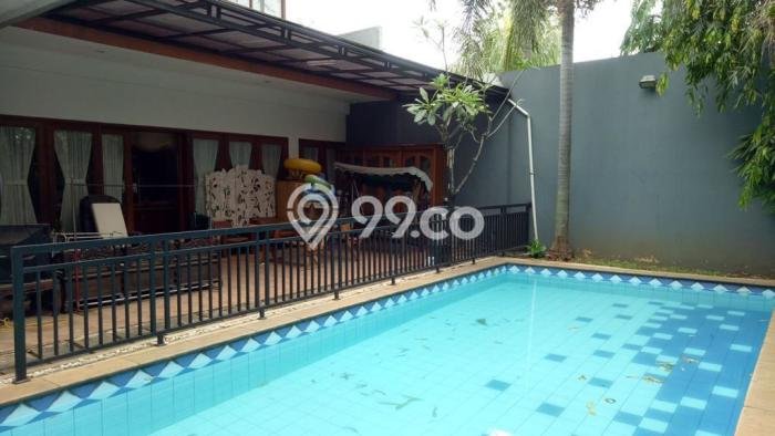 Ready to Use! Luxury House LT 335m2 Desain Modern di Lebak Bulus Ready to Use! Luxury House LT 335m2 Desain Modern di Lebak Bulus