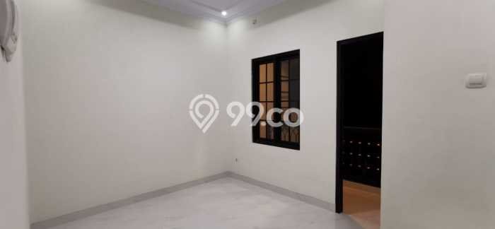 Dijual Cepat Rumah Bagus Siap Huni LB 260m2 di Cinere, Depok Dijual Cepat Rumah Bagus Siap Huni LB 260m2 di Cinere, Depok