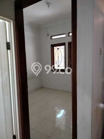 Dijual Rumah Strategis Bagus Punya 2 KT di Pamulang Tangerang Selatan SHM Dijual Rumah Strategis Bagus Punya 2 KT di Pamulang Tangerang Selatan SHM