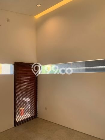 Rumah Luas Asri 3 KT Siap Huni di Rempoa Tangerang Rumah Luas Asri 3 KT Siap Huni di Rempoa Tangerang