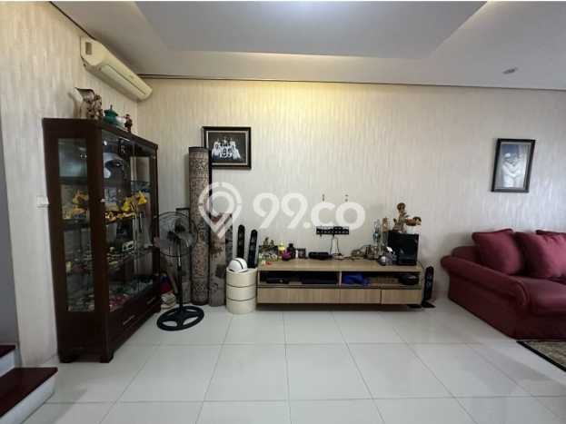 Rumah Mewah Siap Huni LT 312m2 di Cinere, Depok Rumah Mewah Siap Huni LT 312m2 di Cinere, Depok