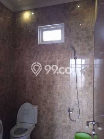 For Sale Rumah 3 Kamar Lokasi Ideal Bagus dan Strategis di Cinere For Sale Rumah 3 Kamar Lokasi Ideal Bagus dan Strategis di Cinere