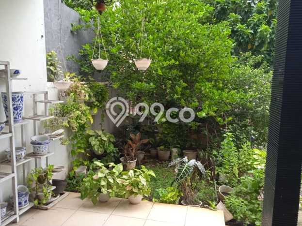 For Sale Rumah 3 Kamar Lokasi Ideal Bagus dan Strategis di Cinere For Sale Rumah 3 Kamar Lokasi Ideal Bagus dan Strategis di Cinere