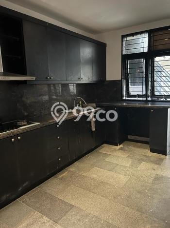 Hunian Elit LB 147m2 Siap Huni Desain Elegan di Cinere, Jakarta Selatan Hunian Elit LB 147m2 Siap Huni Desain Elegan di Cinere, Jakarta Selatan