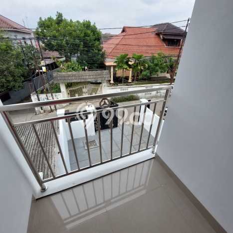 Dijual Cepat Rumah Bagus Siap Huni LB 120m2 di Jagakarsa, Jakarta Selatan Dijual Cepat Rumah Bagus Siap Huni LB 120m2 di Jagakarsa, Jakarta Selatan