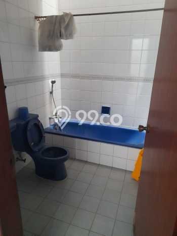 Disewakan Rumah Harga Terjangkau di Lebak Bulus Jakarta Selatan dengan 4 Kamar Tidur Disewakan Rumah Harga Terjangkau di Lebak Bulus Jakarta Selatan dengan 4 Kamar Tidur