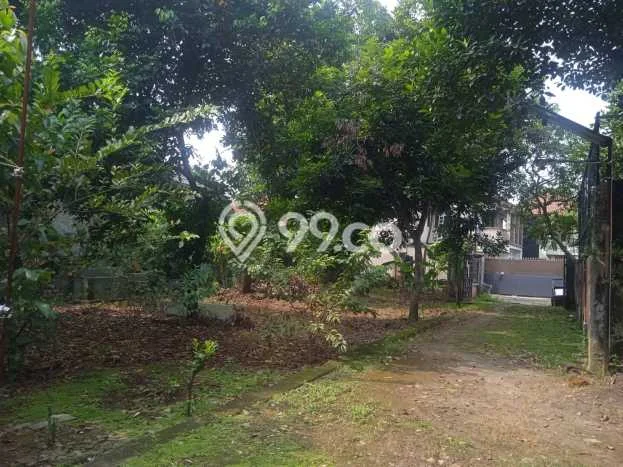 Tanah Dijual Lokasi Strategis di Jakarta Selatan dengan Luas 1015m2 Tanah Dijual Lokasi Strategis di Jakarta Selatan dengan Luas 1015m2