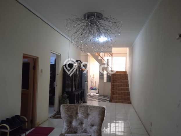 Rumah Modern 3 KT di Cinangka Depok Semi Furnished Rumah Modern 3 KT di Cinangka Depok Semi Furnished