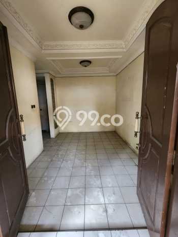 Rumah Strategis Modern Lb 210m2 di Cinere, Depok Rumah Strategis Modern Lb 210m2 di Cinere, Depok