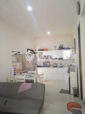 Hunian Cantik Modern Lb 85m2 di Ciputat, Tangerang Selatan Hunian Cantik Modern Lb 85m2 di Ciputat, Tangerang Selatan