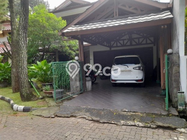 Rumah Eksklusif Siap Huni LT 363m2 di Ciputat Timur, Tangerang Selatan Rumah Eksklusif Siap Huni LT 363m2 di Ciputat Timur, Tangerang Selatan
