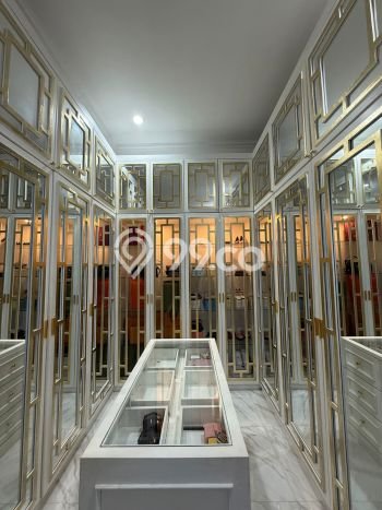 Siap Huni Rumah Mewah 4 Kamar di Cinere Dekat ke Mana Saja Siap Huni Rumah Mewah 4 Kamar di Cinere Dekat ke Mana Saja