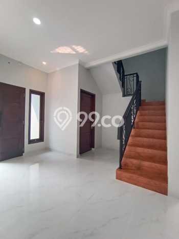 Rumah Strategis Minimalis Lb 106m2 di Jagakarsa, Jakarta Selatan Rumah Strategis Minimalis Lb 106m2 di Jagakarsa, Jakarta Selatan
