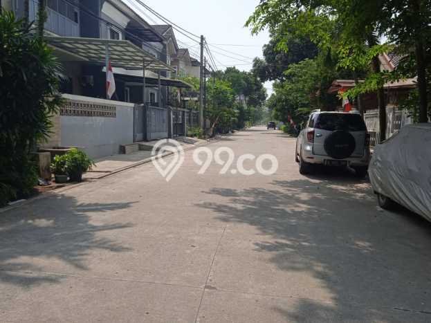 Jual Rumah Bagus Siap Huni LB 242m2 di Cinere, Depok Jual Rumah Bagus Siap Huni LB 242m2 di Cinere, Depok