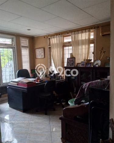 Rumah Elit LB 269m2 Siap Huni Desain Elegan di Pejaten, Jakarta Selatan Rumah Elit LB 269m2 Siap Huni Desain Elegan di Pejaten, Jakarta Selatan