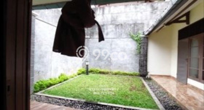 Rumah Luxury Modern Tanpa Renovasi di Bekasi Kota Bekasi Rumah Luxury Modern Tanpa Renovasi di Bekasi Kota Bekasi