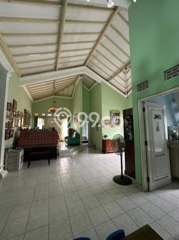 Siap Huni Hunian Elit 5 Kamar di Cinere Dekat ke Mana Pun Siap Huni Hunian Elit 5 Kamar di Cinere Dekat ke Mana Pun