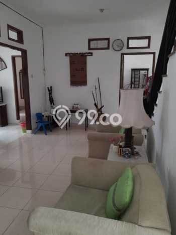 Jual Rumah Bagus Siap Huni LB 165m2 di Cinere, Depok Jual Rumah Bagus Siap Huni LB 165m2 di Cinere, Depok