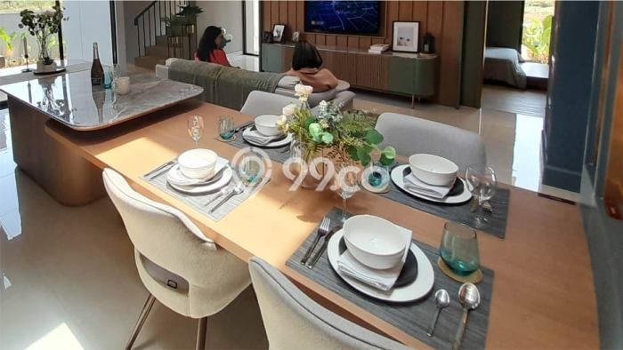 Dijual Rumah Premium dengan Fasilitas Sekitar Komplit di Sawangan, Depok Dijual Rumah Premium dengan Fasilitas Sekitar Komplit di Sawangan, Depok