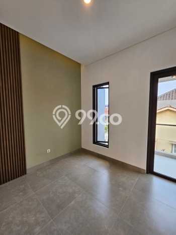 Rumah Modern Minimalis 3 KT Siap Huni di Serpong Rumah Modern Minimalis 3 KT Siap Huni di Serpong