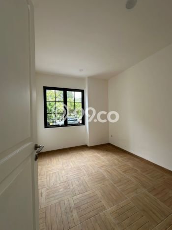 Dijual Rumah Mewah Elegan Dengan View Cantik di Sektor 9-Bintaro, Tangerang Selatan Dijual Rumah Mewah Elegan Dengan View Cantik di Sektor 9-Bintaro, Tangerang Selatan