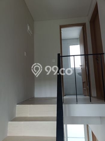 For Sale Rumah 4 Kamar Lokasi Strategis Nyaman dan Strategis di Tangerang For Sale Rumah 4 Kamar Lokasi Strategis Nyaman dan Strategis di Tangerang