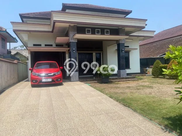 Siap Huni Rumah Mewah 4 Kamar di Caringin Dekat ke Mana Saja Siap Huni Rumah Mewah 4 Kamar di Caringin Dekat ke Mana Saja