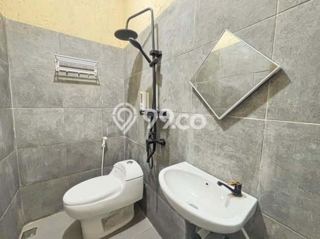 Best Deal Hunian Premium Ideal dan Luas di Karawaci, Tangerang Best Deal Hunian Premium Ideal dan Luas di Karawaci, Tangerang